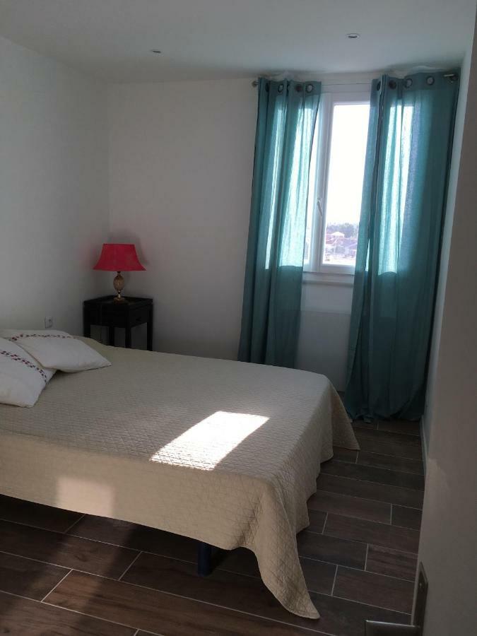 Reve Bleu Apartment เลอ โกร-ดู-รัว ภายนอก รูปภาพ
