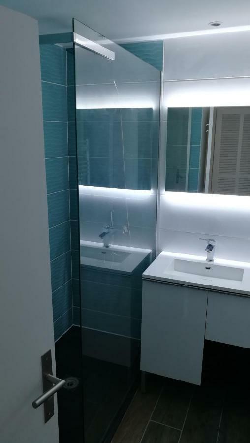 Reve Bleu Apartment เลอ โกร-ดู-รัว ภายนอก รูปภาพ